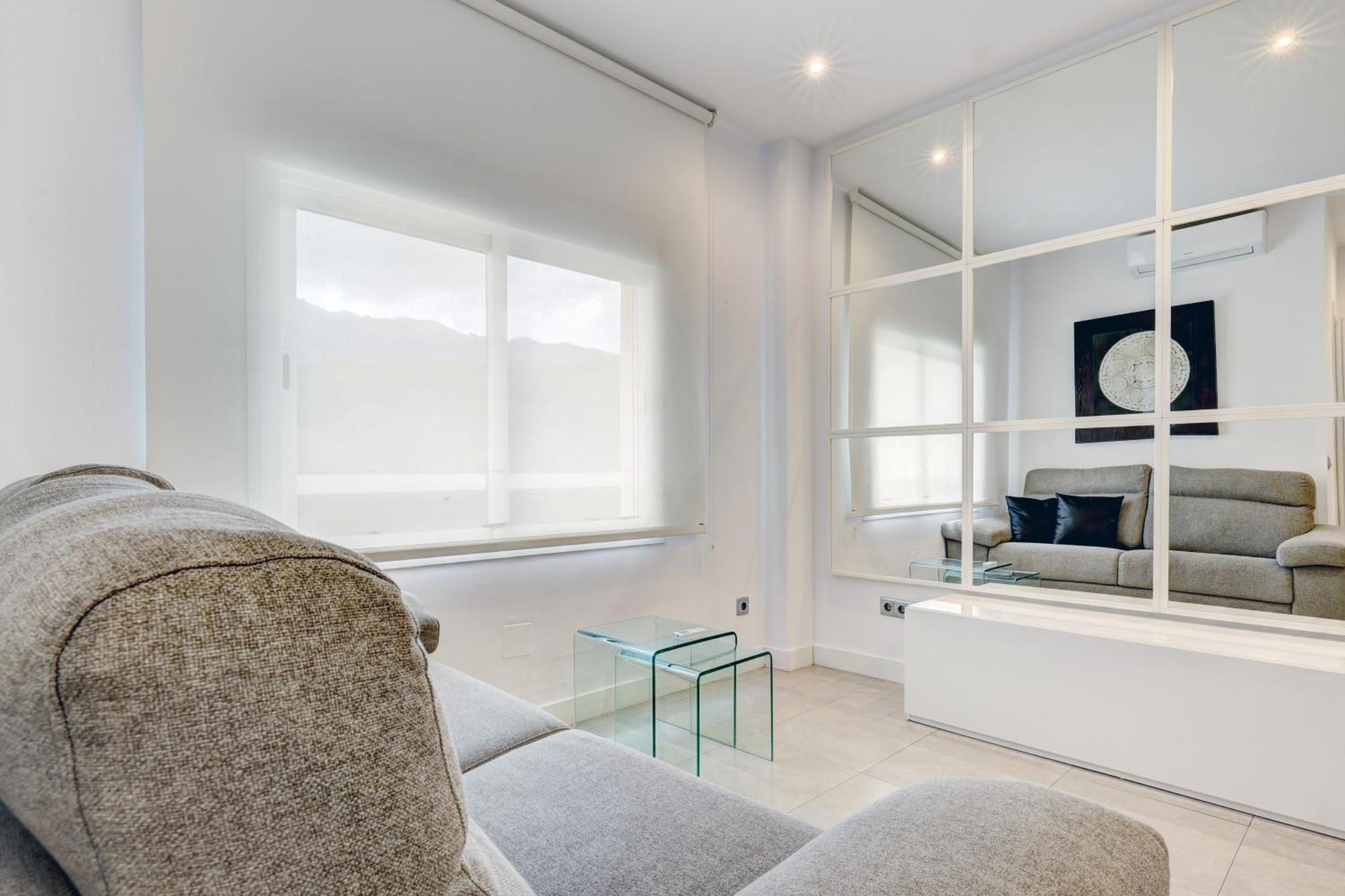 Apartamentos Con Vistas Y Terraza En ماربيا المظهر الخارجي الصورة