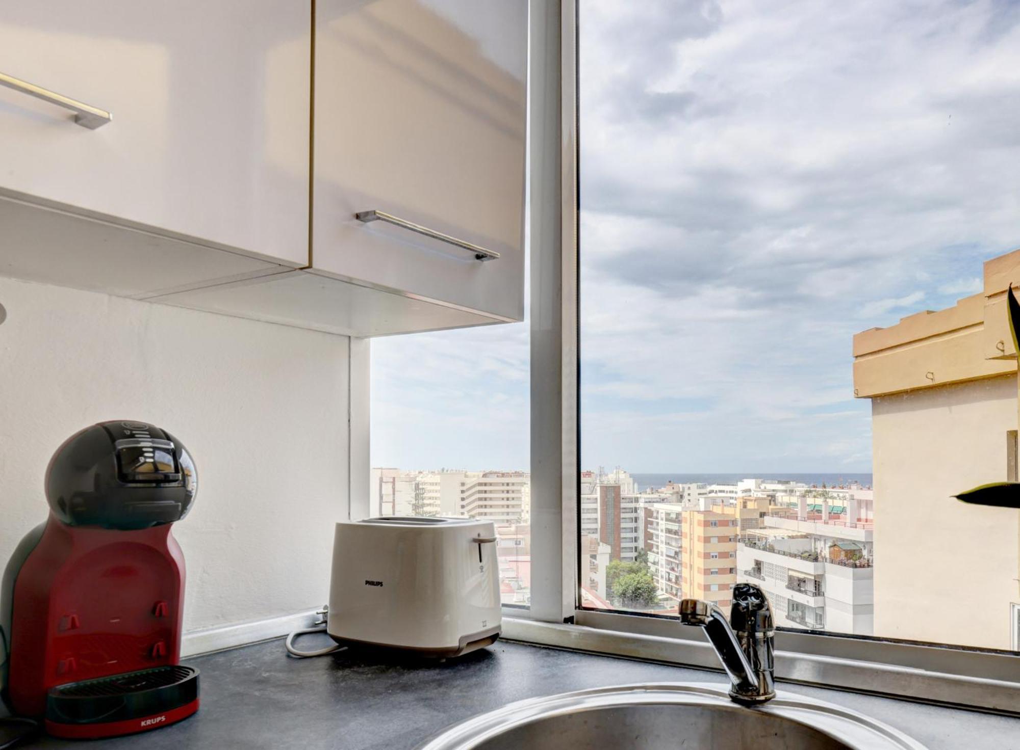 Apartamentos Con Vistas Y Terraza En ماربيا المظهر الخارجي الصورة