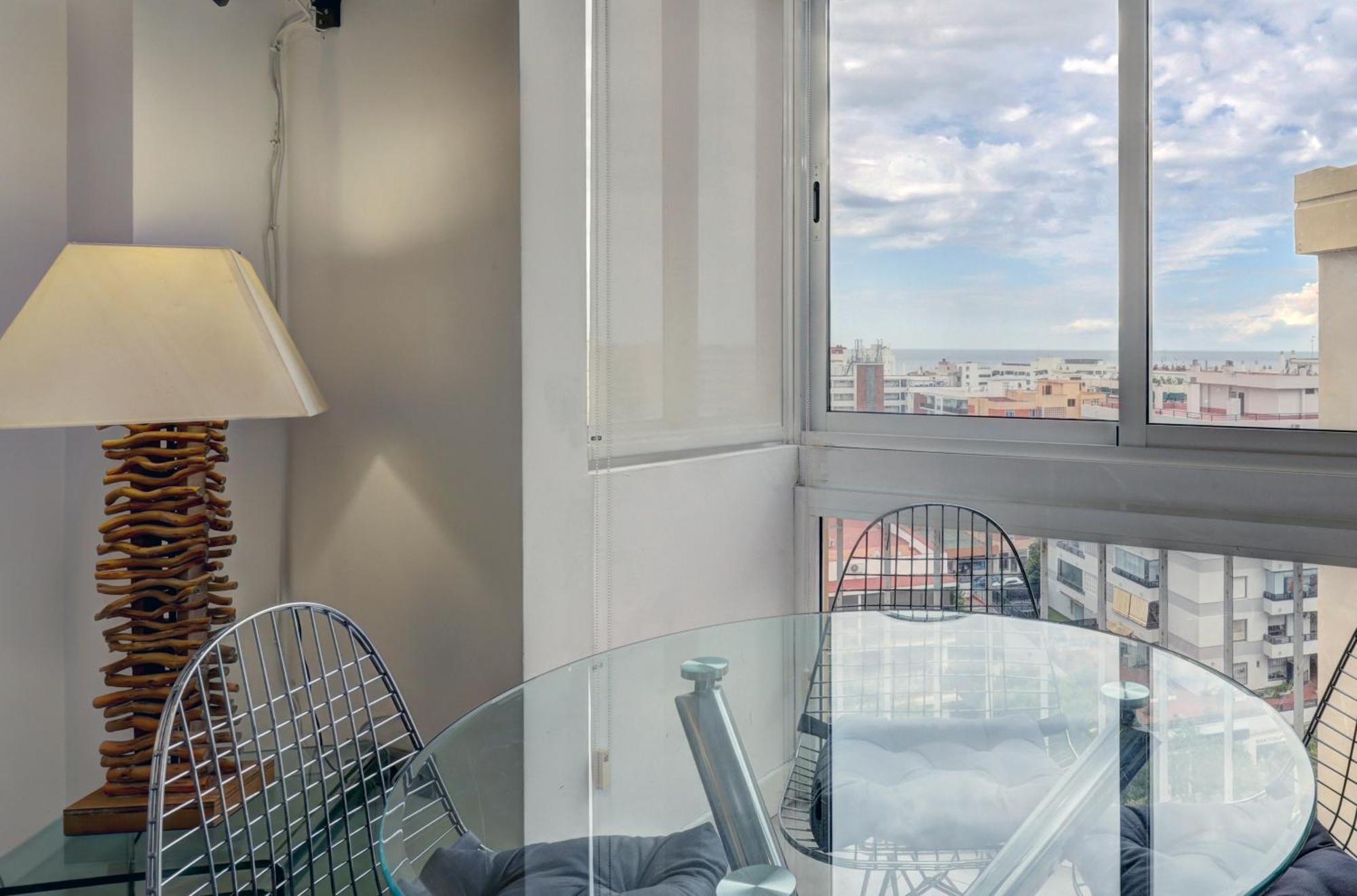 Apartamentos Con Vistas Y Terraza En ماربيا المظهر الخارجي الصورة