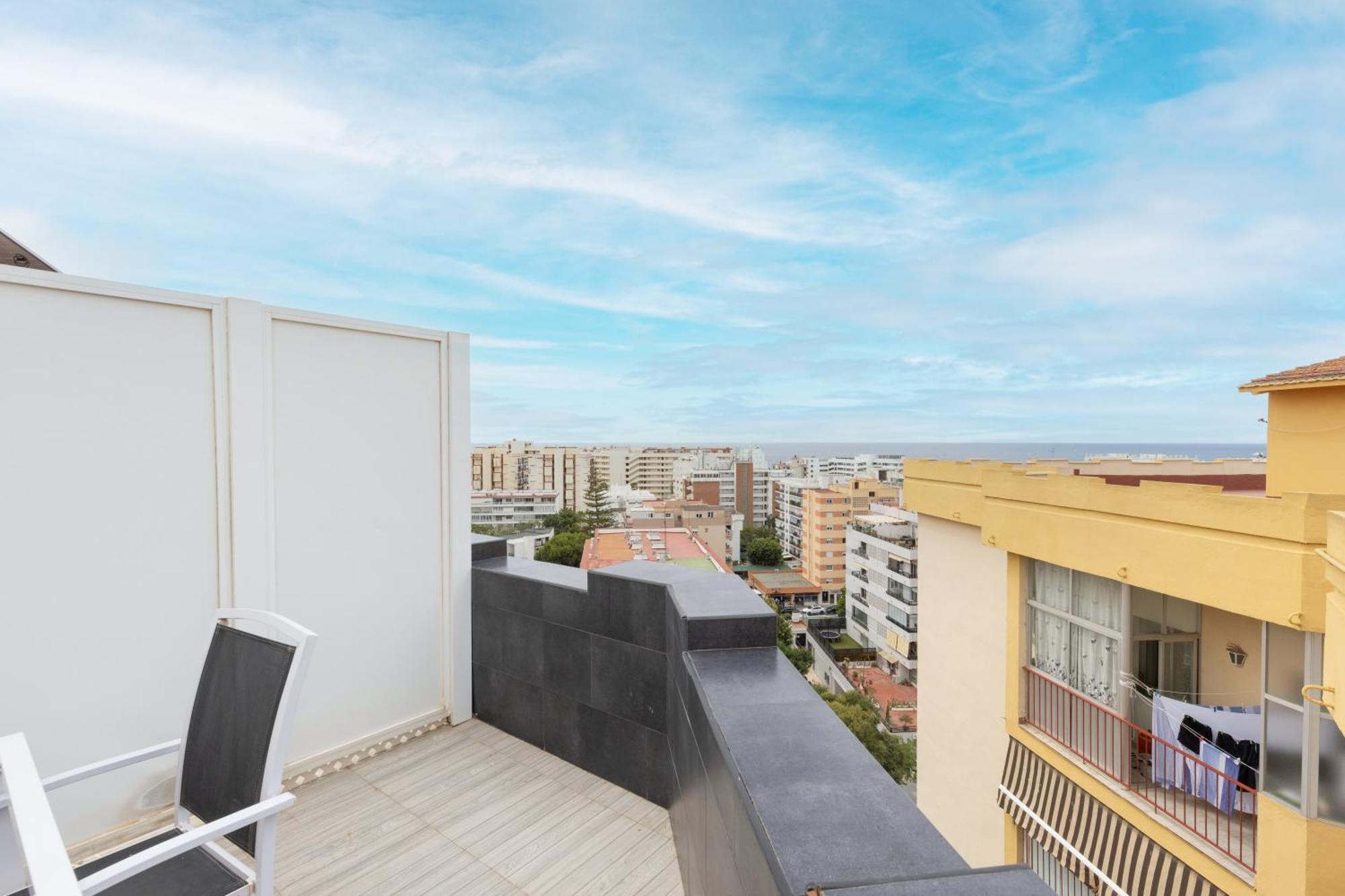 Apartamentos Con Vistas Y Terraza En ماربيا المظهر الخارجي الصورة